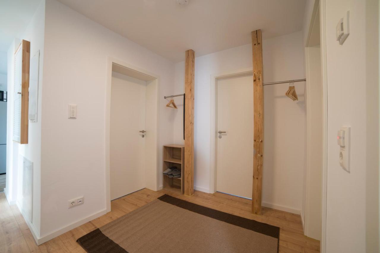 Schone Grosse Ferienwohnung 79M2 Und 2 Bader, Zentrumnah, 2Og Erfurt Exterior foto